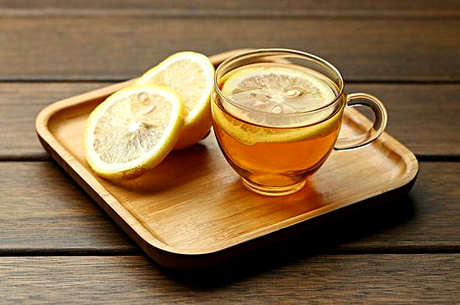 蒲公英泡水喝八种搭配，菊花茶可以降火杀菌