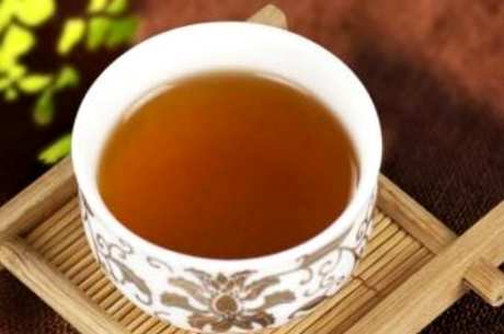 50岁女性喝红茶好，绿茶好