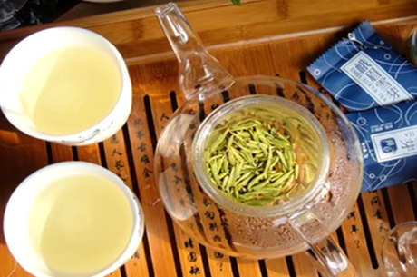 怎样泡雪芽茶？