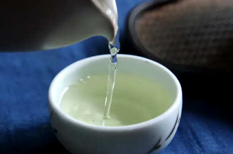 西湖龙井茶的泡法