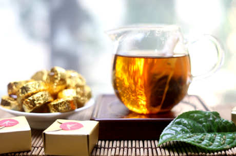 早上空腹喝红茶可以促进消化，改善血液循环