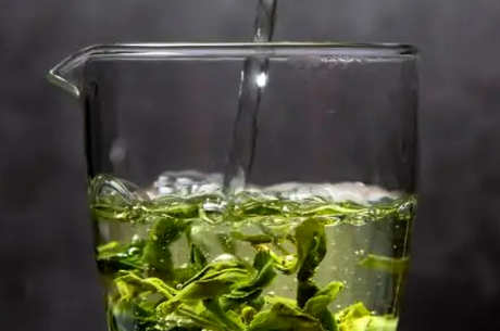 怎样泡竹叶茶？