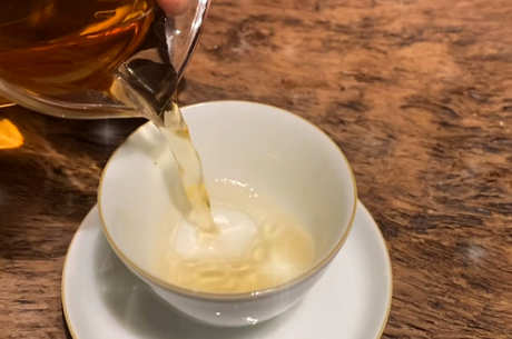 怎样泡老白茶？