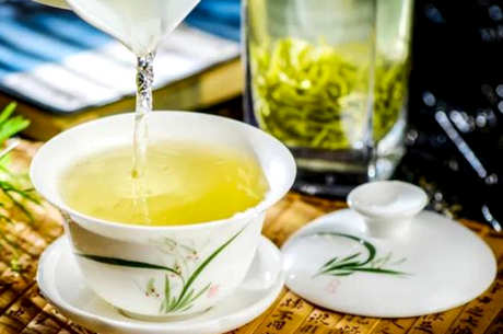 碧螺春水泡多少度？