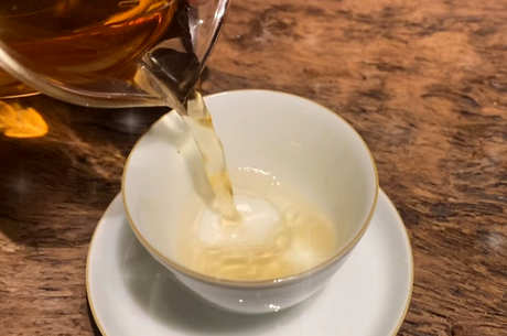 怎样泡老白茶才能正确