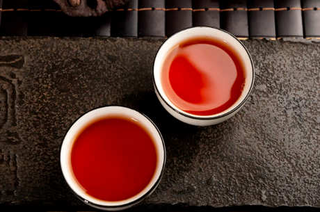 熟普洱茶适合哪个季节？