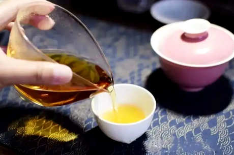 冲泡老白茶的方法