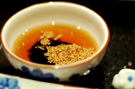 怎样泡水喝决明子？