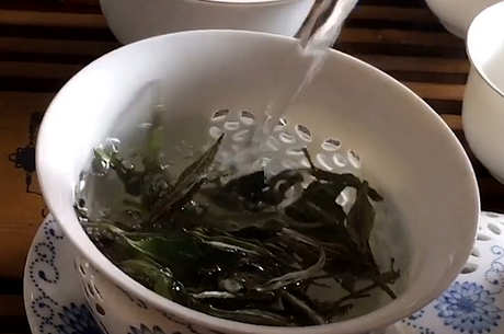 怎么看茶是不是新茶？
