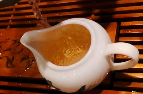 喝茶分三口公式