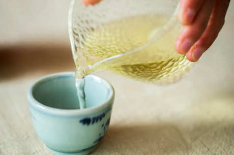 泡龙井茶的水温是多少？