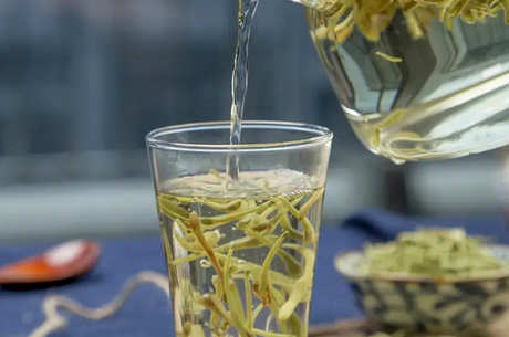 怎样泡金银花茶？