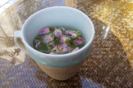 制作玫瑰茶的正确方法