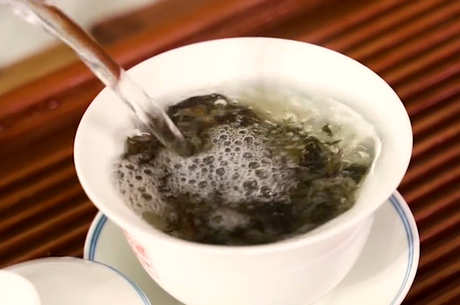 为什么普洱茶喝生普普为什么不喝熟普洱茶？