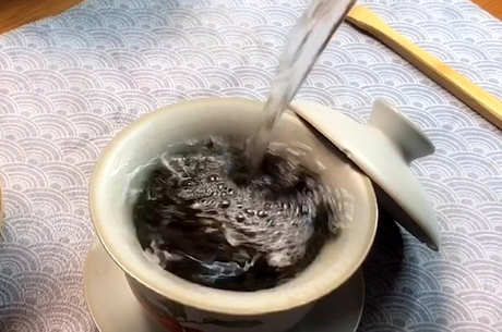 各种茶冲泡水温及时间