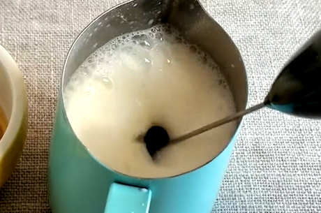 打奶泡的正确姿势