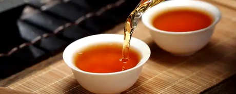 冲泡调节红茶水温
