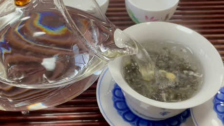 什么茶泡出来，满屋浓香？