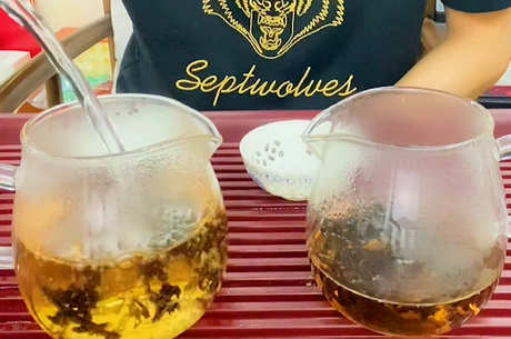 什么茶泡出来，满屋浓香？