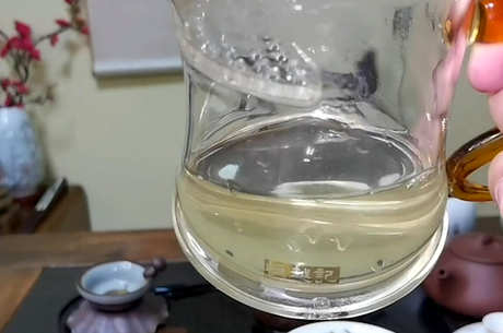 什么颜色的茶好？