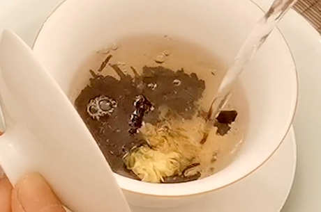 菊花茶香吗