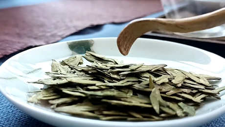 龙井茶的味道如何？