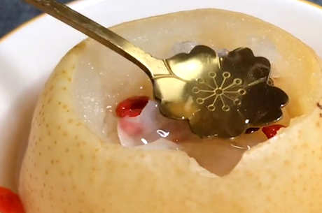 冰糖雪梨果茶的做法