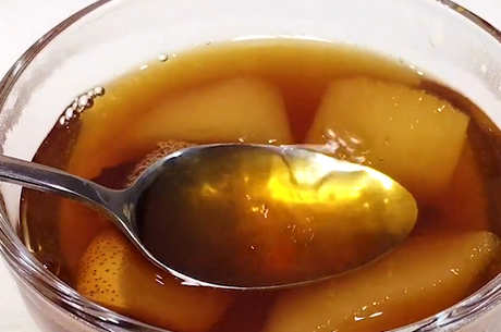 冰糖雪梨果茶的做法
