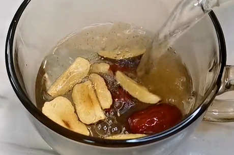 玫瑰茶可以搭配什么？