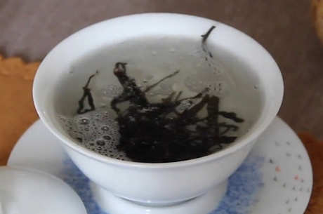 如何区分茶叶的好坏？