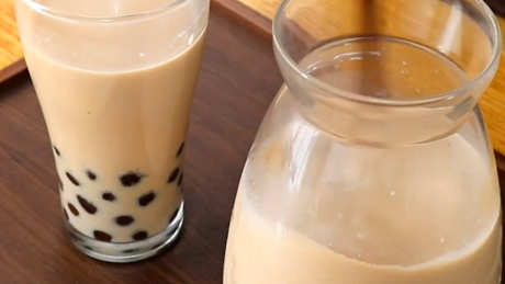 奶茶怎么做？用什么材料？