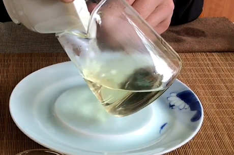 介绍乌龙茶