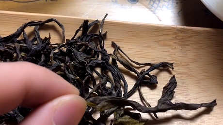鸭屎香茶是绿茶还是红茶