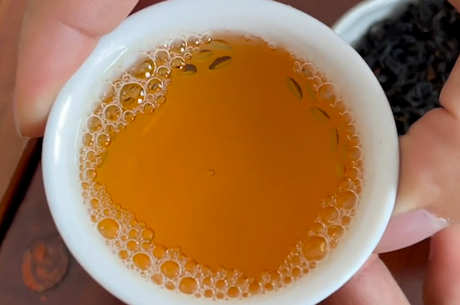 什么是红茶？