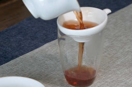 什么季节适合普洱茶？