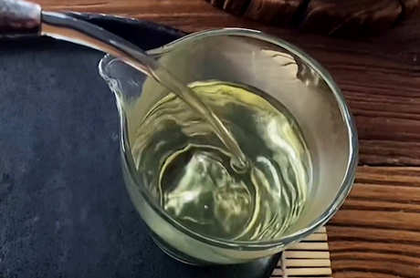 未开封的茶叶过期后还能喝吗？