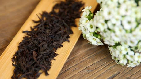 岩茶是什么茶？