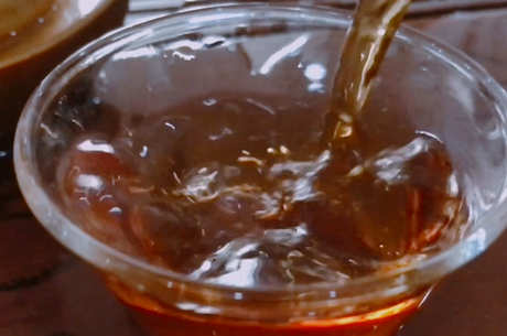 好的红茶有什么特点？