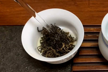 如何选择金骏眉？