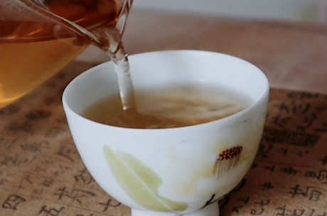 什么季节喝乌龙茶比较合适？