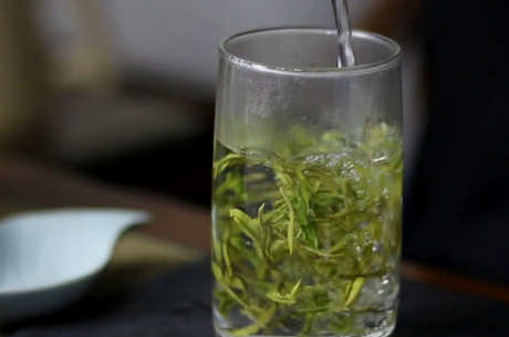 冲泡龙井茶的方法