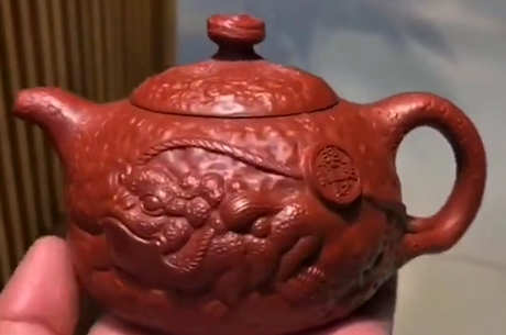 大红袍和朱泥哪个好？
