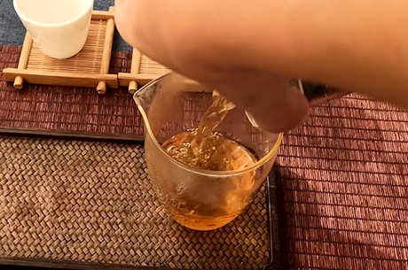 大红袍一次放多少茶？