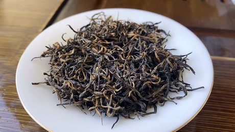 用红茶冲泡汤多久？