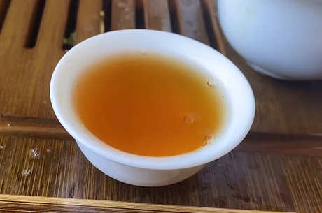 用红茶冲泡汤多久？
