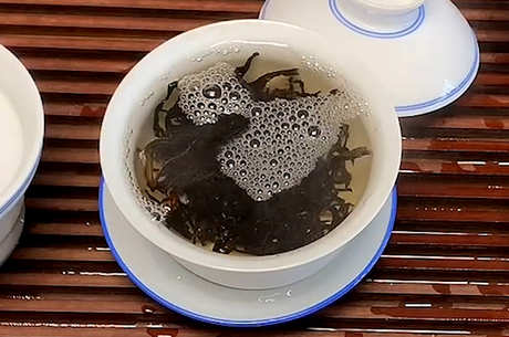 如何判断大红袍的质量？