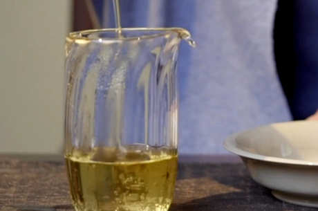 满茶半的规矩是什么？
