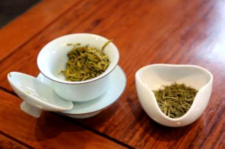 黄茶温度