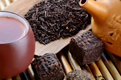 为什么普洱茶喝生的不喝熟的？