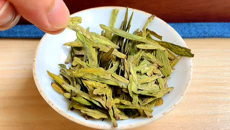 什么季节喝绿茶比较合适？